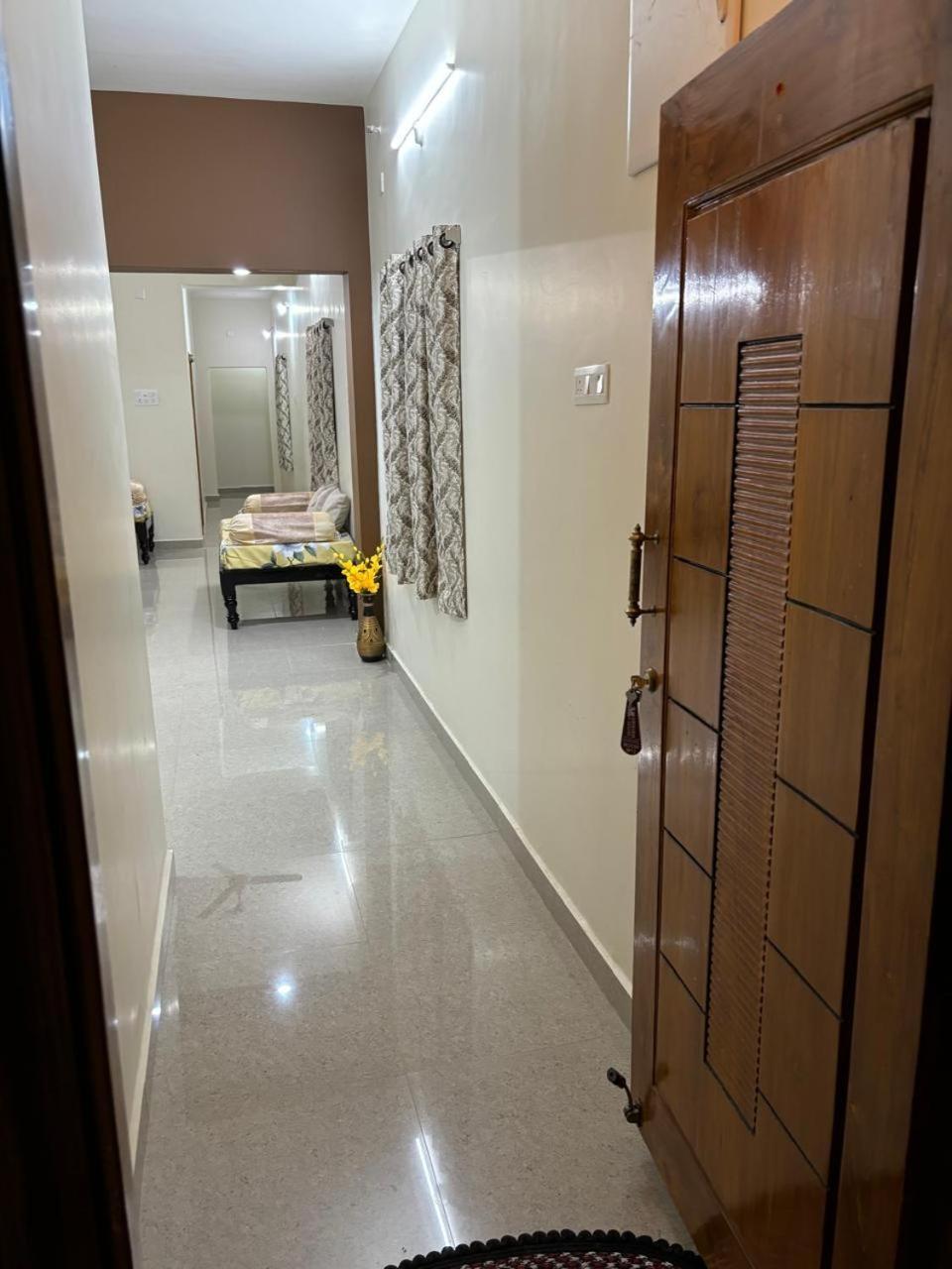 Annamaiah Premium Guest House Tirupati Dış mekan fotoğraf