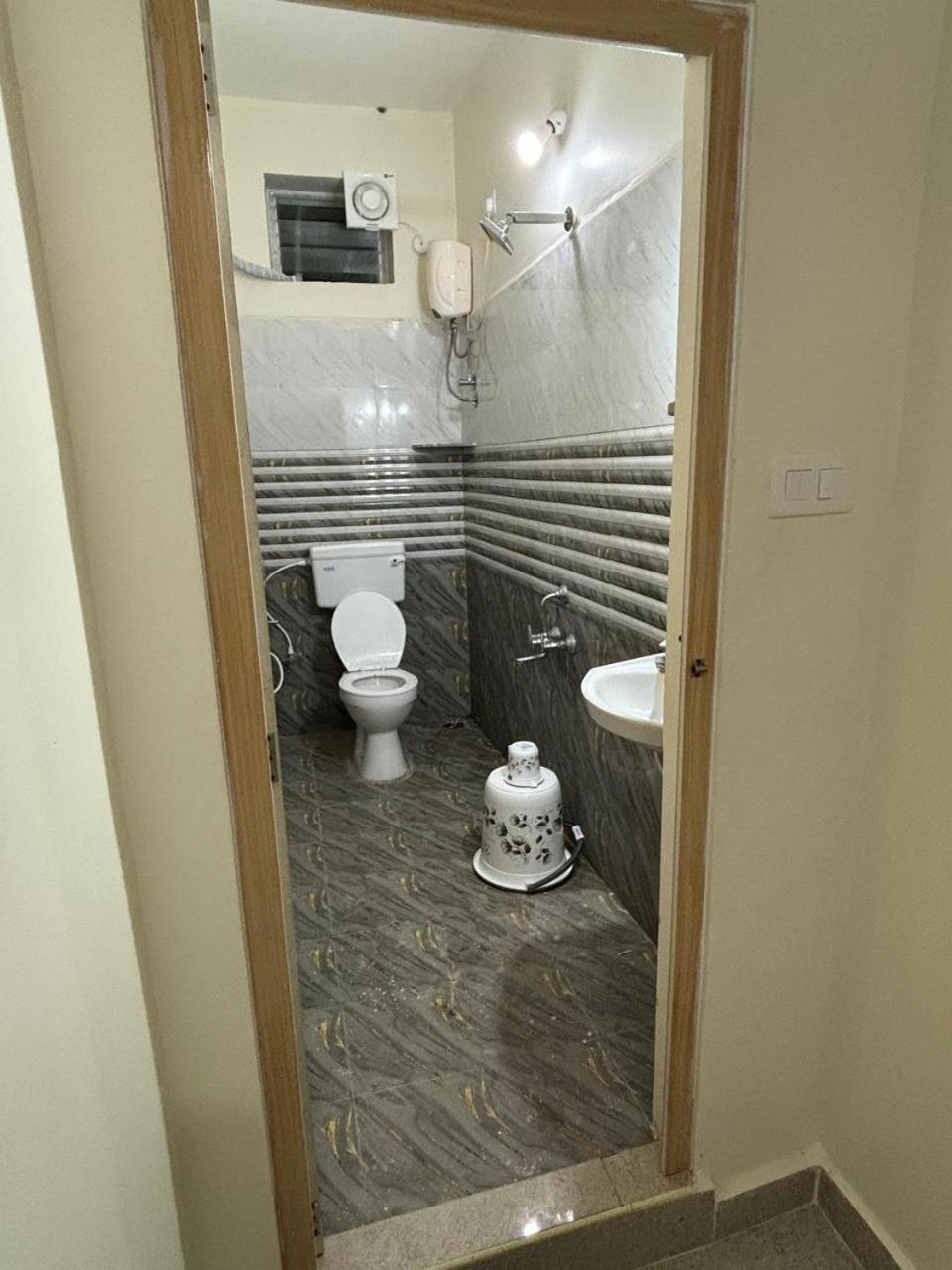 Annamaiah Premium Guest House Tirupati Dış mekan fotoğraf